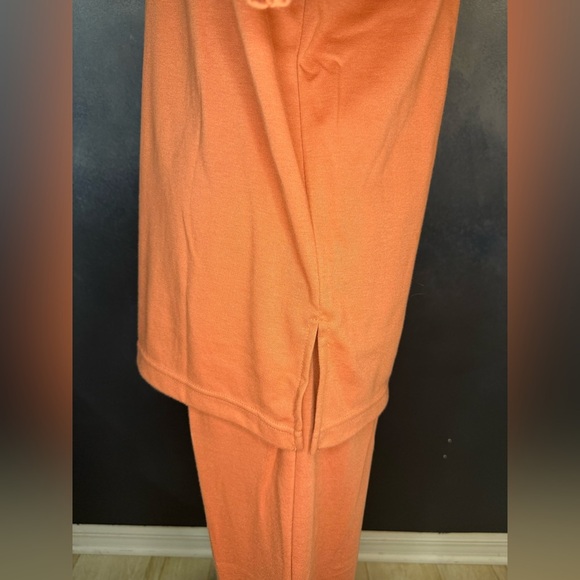 Vintage Lacy Afternoon Lounge Set by Shell Kepler
✨ Ships Fast Smoke-Free Home ✨ - Picture 7 of 13